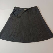 Merona Women's Gray Wool Blend Size Zip A-Line Pull-On Skirt Size 6 Waist 30" image 2