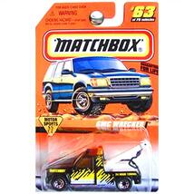 Matchbox 1998 Motor Sports GMC Wrecker Tow Truck Black and Yellow #63 - €15,96 EUR