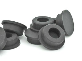 1 1/8&quot; x 1 3/8&quot; Rubber Firewall Hole Plugs Push In Compression Various Pak Sizes - £8.50 GBP+
