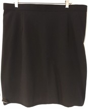 Dressbarn Woman Black Skirt 16W Knee Length Pencil Zipper Partial Lining VGPC - £9.34 GBP