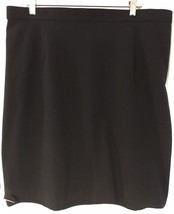 Dressbarn Woman Black Skirt 16W Knee Length Pencil Zipper Partial Lining VGPC - £9.40 GBP