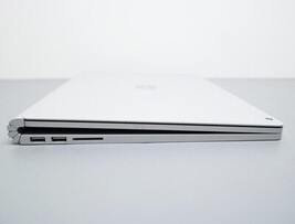 Microsoft Surface Book 2 13.5" Intel Core i5 8GB 256GB - Silver ISSUE image 8