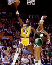 Michael Cooper 8X10 Photo Los Angeles Lakers La Basketball Nba Vs Celtics - £3.87 GBP