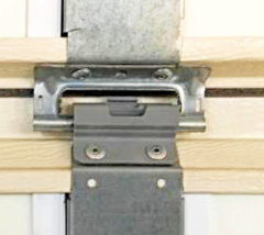 GARAGE DOOR PLASTIC HINGE HALF FOR HALF METAL RIVETED HINGES - HEAVY DUTY - €29,74 EUR