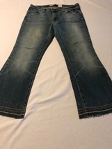 Gap Women&#39;s Jeans Long &amp; Lean Distressed Flare Raw Hem Stretch Size 10 X 27 - £22.94 GBP