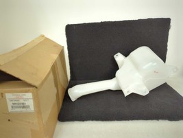 New OEM Genuine Windshield Washer Fluid Reservoir 2000-2005 Eclipse MR522401 - £45.92 GBP