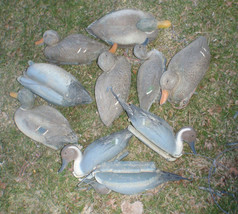 Lot Of Plastic Floating Duck Decoys - £33.82 GBP