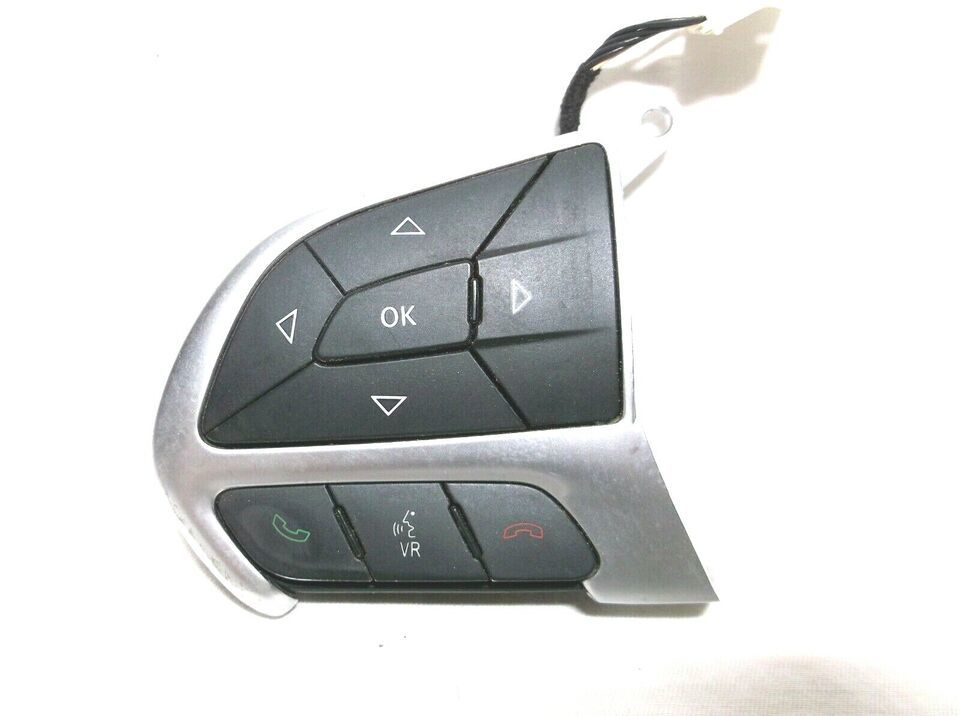15-16-17  CHRYSLER 200  STEERING WHEEL /AUDIO/PHONE CONTROL PANEL - $25.20