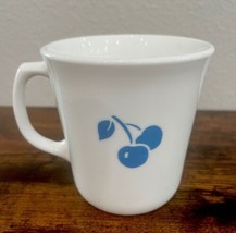 Vintage Corning Ware Eve Blue Apple and Blue Cherry Coffee Tea Mug Cup - $13.61 CAD