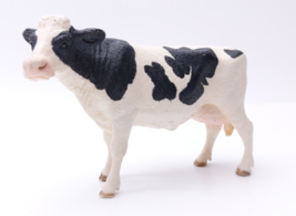 Schleich Cow Farm Figure Animal - $80.52 MXN