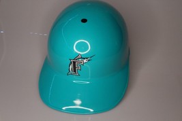 Vintage Full Size Plastic Batting Helmet Sports Products Florida Marlins - £10.08 GBP