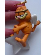 Vintage 1991 Hallmark Garfield Angel Riding Star Ornament  - $8.15 CAD