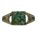 Vintage Cluster Brooch Pin Gold Tone Teal Green Lucite Faux Stones - $31.95 CAD