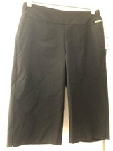 NWT Ladies SWING CONTROL BLACK Golf Bermuda Shorts - size 4 Pullon Stretch - $52.99