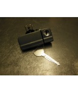 1990 1991 1992 1993 HONDA ACCORD GLOVE BOX LOCK LATCH BLUE - $40.75 CAD