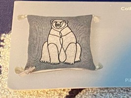 Polar Bear Pillow Cover Northern Lights Christmas Holiday Place &amp; Time NWT 18&quot; - £18.38 GBP