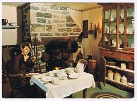 Postcard Barrie Ontario Simcoe County Museum Fireplace &amp; Kitchen - $4.97