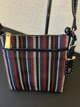 Tommy Hilfiger crossbody - $37.62