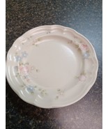 Pfaltzgraff  Tea Rose  7 3/8&quot; Salad/Dessert Plate  Scalloped Edge Replac... - $93.89 MXN
