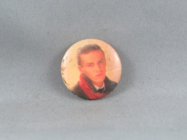 Vintage Band Pin - Duran Duran Simon Le Bon - Celluloid Pin - £14.85 GBP