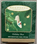 2001 Hallmark Keepsake Holiday Shoe Miniature Ornament - £3.14 GBP