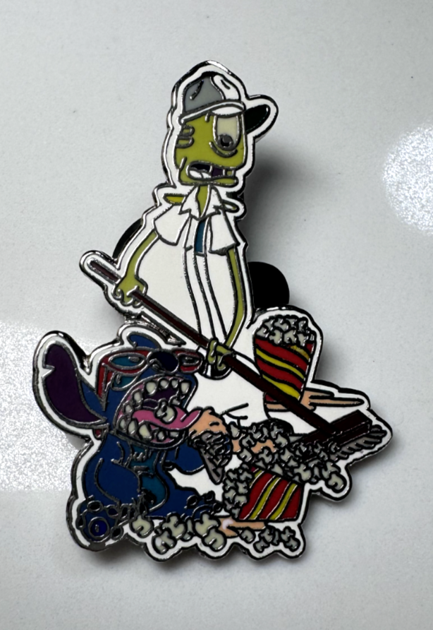 Disney WDW 2005 Pleakley and Stitch Popcorn Cast Exclusive Pin - $27.71