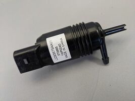 OEM Front Windshield Washer Pump Motor GMC Chevrolet Buick Saturn L02587... - $15.83