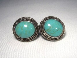 Vintage Sterling Silver Blue Turquoise Stone Stud Earrings C3642 - £26.41 GBP