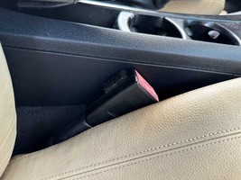 Seat Belt Front Bucket Passenger Buckle Fits 09-16 BMW Z4 898599 - £72.23 GBP