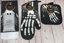 4pc Halloween Spooky Skeleton Spider Web Tombstone Pot Holders, Oven Mit... - $12.30