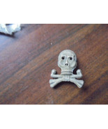 WW1 GERMAN BRUNSWICK CAP BADGE - $106.93 CAD