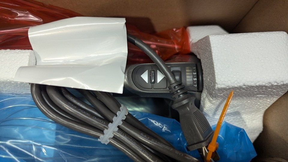 KitchenAid 7-Speed Digital Hand Mixer - KHM7210 New Item image 10