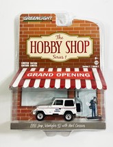 Greenlight 1991 Jeep Wrangler White Usps w/Mail Carrier Hobby Shop - £11.55 GBP