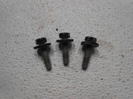 2011 Jeep Liberty Front Left LH Driver Door Hinge Bolts to Body - $28.99