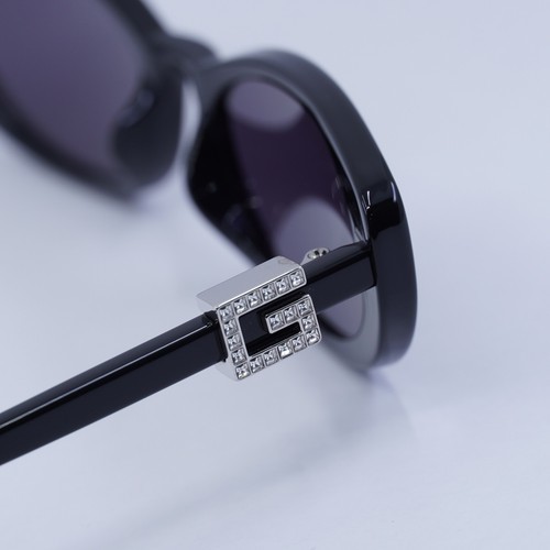 GUCCI GG1680S 002 Black/Grey 52-17-140 Sunglasses New Authentic Item image 4