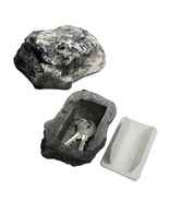 Outdoor Camouflage Stone Key Hider - Realistic Look, Safe for Yard - £17.07 GBP