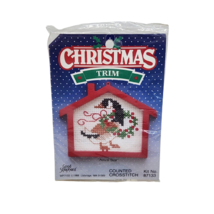 VINTAGE 1988 CHRISTMAS COUNTED CROSSTITCH CANADA GOOSE TREE ORNAMENT NOS... - $10.26