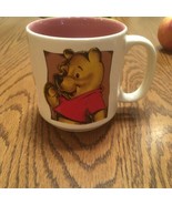DISNEY WINNIE THE POOH COFFEE MUG D HANDLE PINK INSIDE - $128.50 MXN