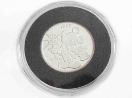 Disney 1989-1990 Mickey&#39;s Holiday Greetings 1/10 oz .999 Fine Silver Coin - £46.98 GBP