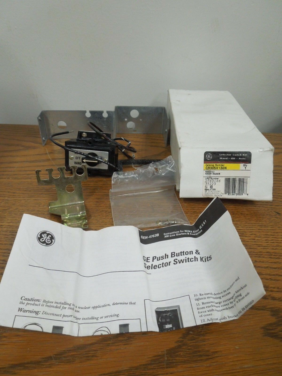 GE CR305X130N Selector Switch Kit Hand-Off-Auto for Size 0-1 Starter New... - $75.00