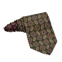Tommy HilFiger Mens Necktie Tie 100% Silk Geometric Green Red Navy Yellow 58 in - £15.97 GBP