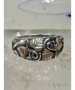 Black Hills Gold ring Leaves vintage floral wedding band size 8 sterling... - €141,48 EUR