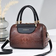   Fashion Crocodile Pattern Pillow Bag Texture Atmosphere One-Shoulder Sling Bos - £37.80 GBP