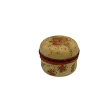 Hand painted Gourd Trinket Box with Leaves and Butterflies Tan Fall Colors - £10.10 GBP