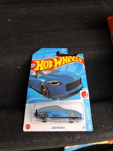 2023 Nissan Z / HW J-Imports / Hot Wheels 2023 - $2.97
