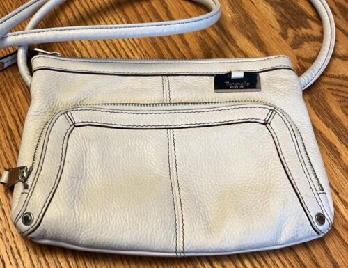 Tignanello Pebbled Leather Crossbody Shoulder Bag Purse Organizer