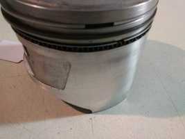 GENUINE JOHN DEERE KAWASAKI ENGINE PISTON PART NUMBER AM101093 image 3