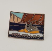 Colorado Souvenir Enamel Lapel Hat Pin White Water Rafting Mountains Pin... - £13.08 GBP
