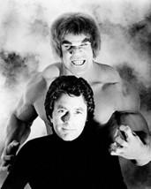 Bill Bixby And Lou Ferrigno In The Incredible Hulk Smoky Backdrop Tv Classic 16X - £55.35 GBP