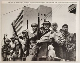 1959 Magazine Photo Fidel Castro&#39;s Well-Armed Troopers Enter Havana,Cuba - £10.73 GBP